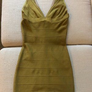 100 % Authentic Herve Leger iconic bandage dress xs